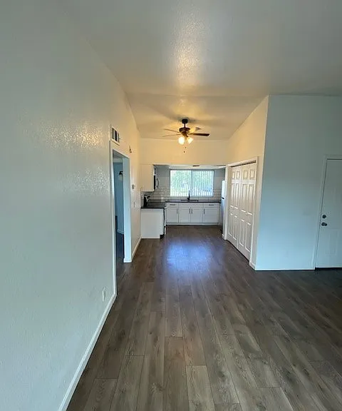 10808 N 16th Ave #1 — Photo 3