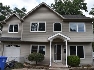 174 E Cliff Rd, Colonia, NJ 07067