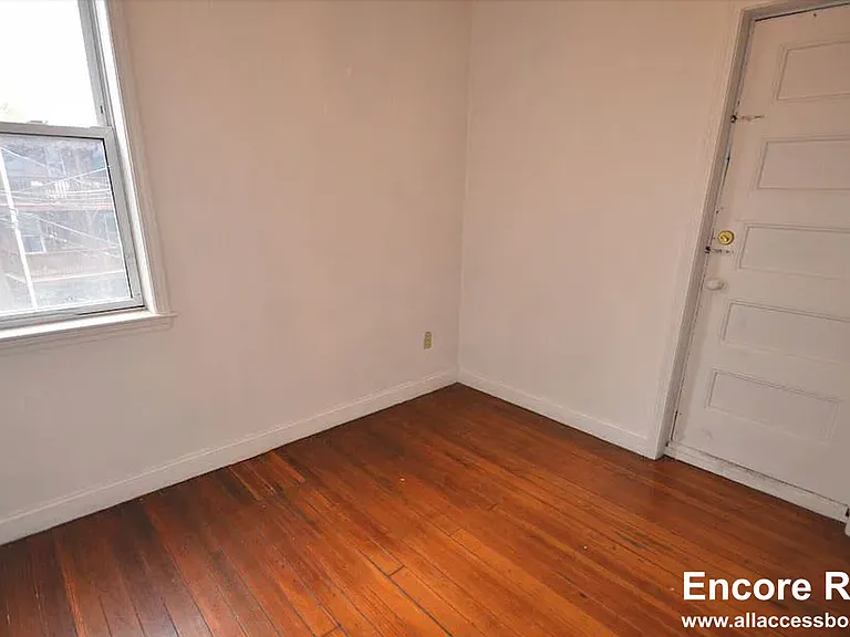 37 Egremont Rd #14 — Photo 21