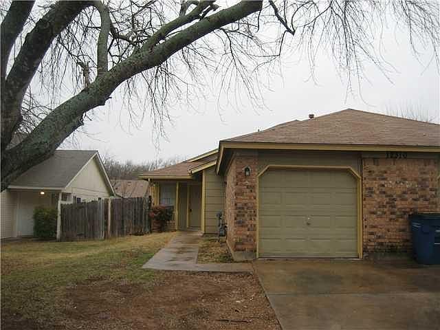 1st image of 12310 Dellrey Dr #A