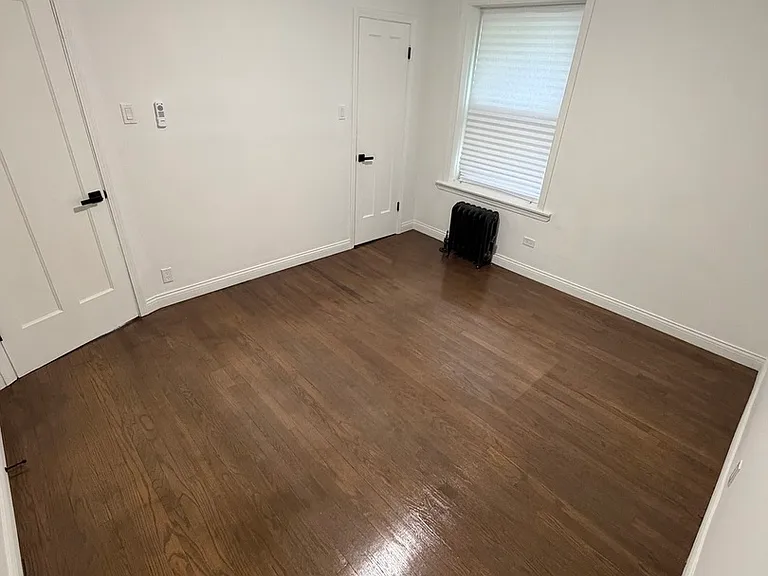 8040 S Rhodes Ave #1 — Photo 9