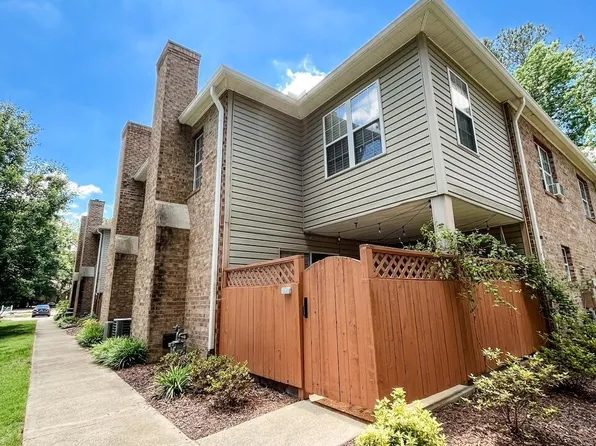 314 Summerwalk Cir, Chapel Hill, NC 27517