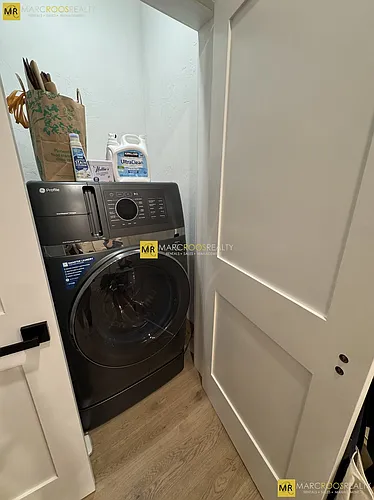 195 Maverick St #2 Photo 1