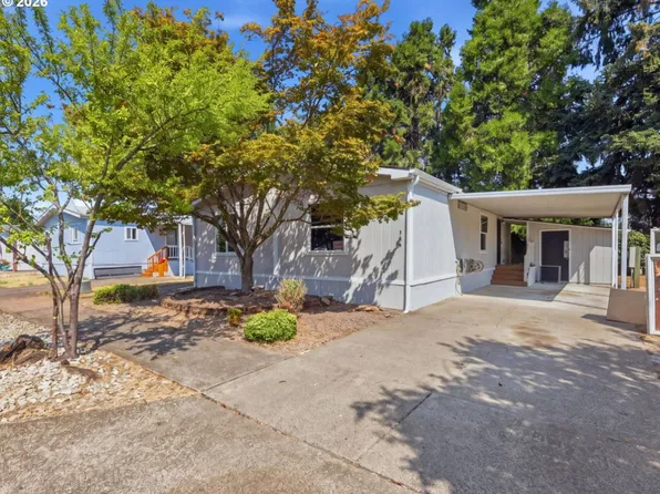 386 Lochaven Ave, Springfield, OR 97477