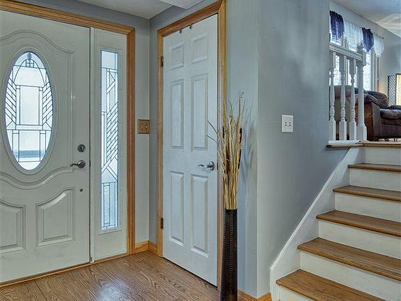 4th image of 1120 Oke St