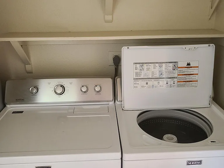 Washer & dryer