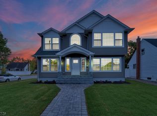 427 Washington Ave, Rutherford, NJ 07070