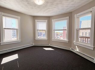 528 Privilege St, Woonsocket, RI 02895