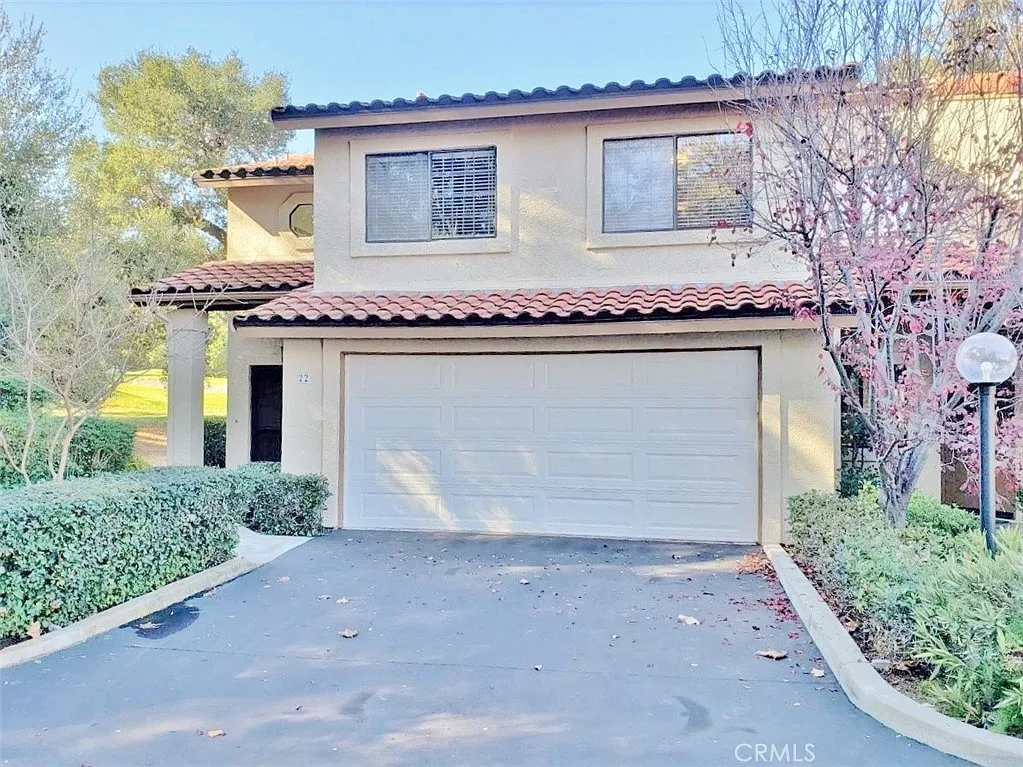 3 bed, 2.5 bath, 1710 sqft, $3,500 — Photo 4