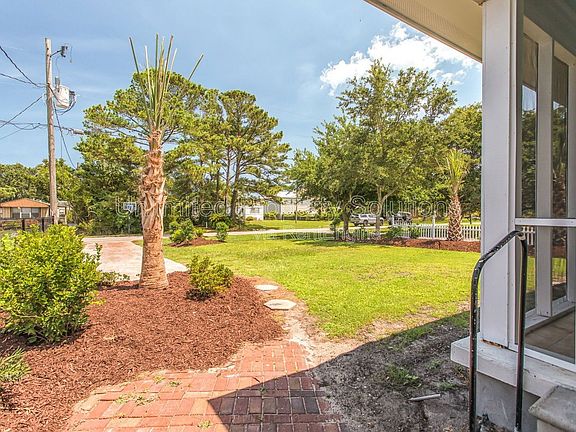 3rd image of 1608 Bonito Ln
