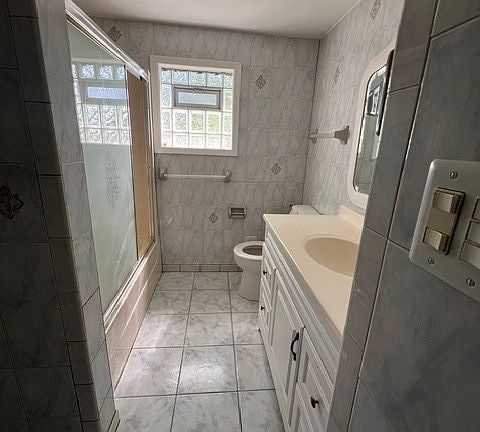 3rd image of 6925 Elder Ct