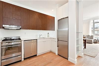 3rd image of 659 Bergen St #3A