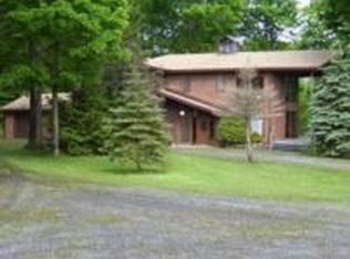 493 De Dees Way, Pattersonville, NY 12137