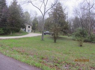 10202 Buckeye Rd, Festus, MO 63028