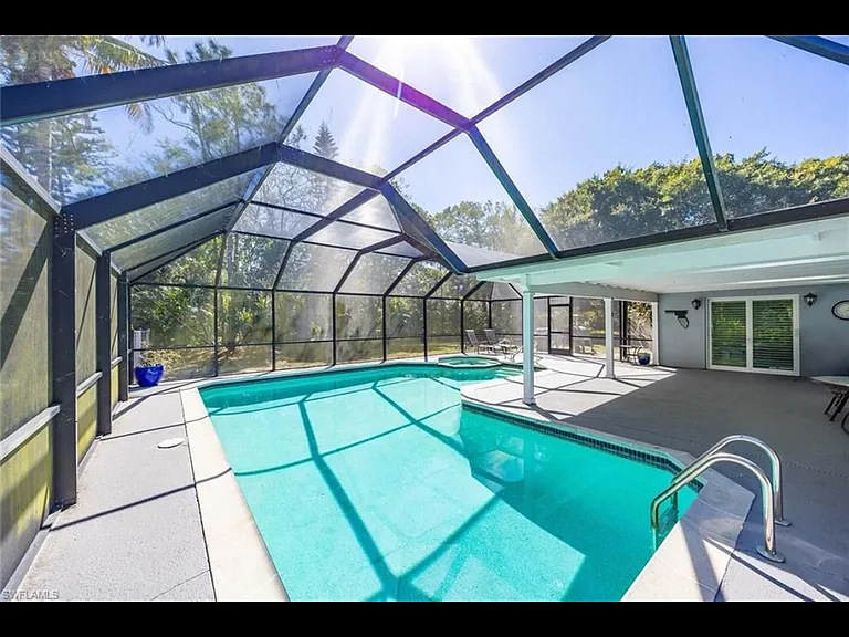 6574 Trail Blvd — Photo 1