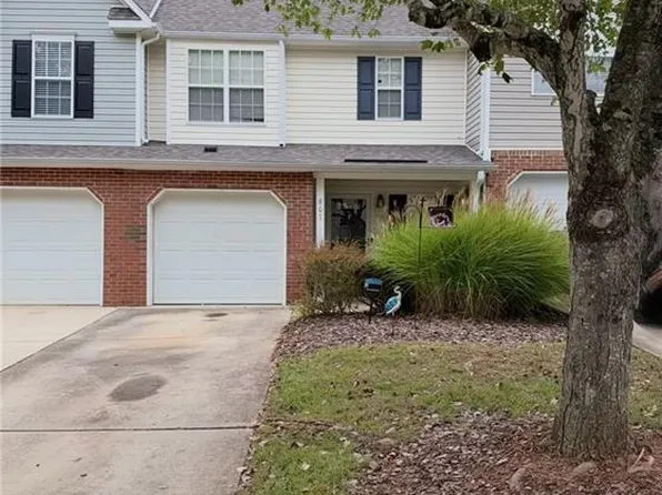 807 Creek Crossing Trl, Whitsett, NC 27377