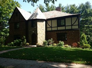 61 Shaw Rd, Brookline, MA 02467