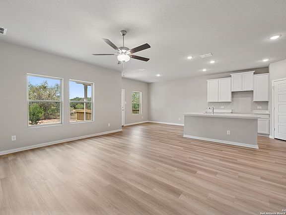 5th image of 22225 Jordans Place