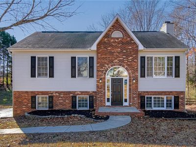 180 River Crest Ct, Clemmons, NC, 27012