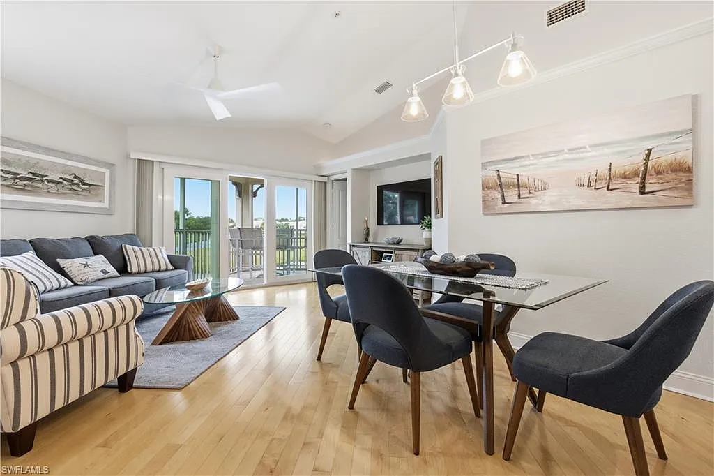 2 bed, 2.0 bath, 1193 sqft, $6,500 — Photo 3