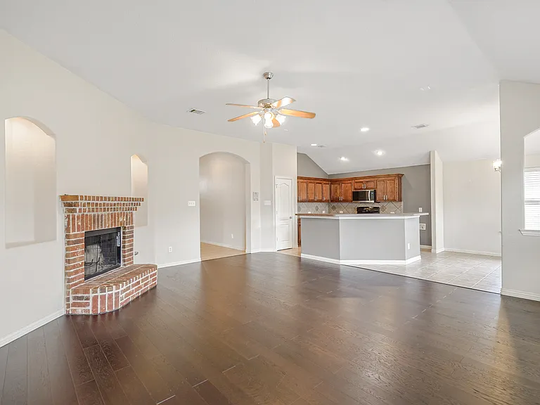 6528 Sierra Madre Dr — Photo 4