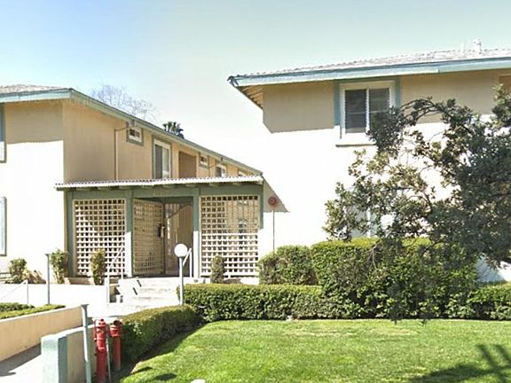 2nd image of 437 N Chester Ave APT 203
