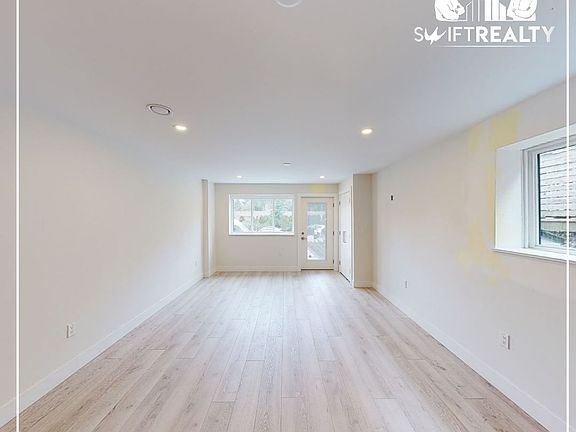 2_4578_North Vancouver_Property Marketing_07062023