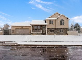 2583 W 2580 N, Clinton, UT 84015