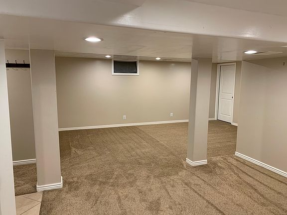 Entryway view (storage room is on your right, bedroom, bathroom, kitchen, and walk in closet to your left)