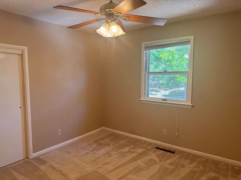 3131 W Platte Ave — Photo 14