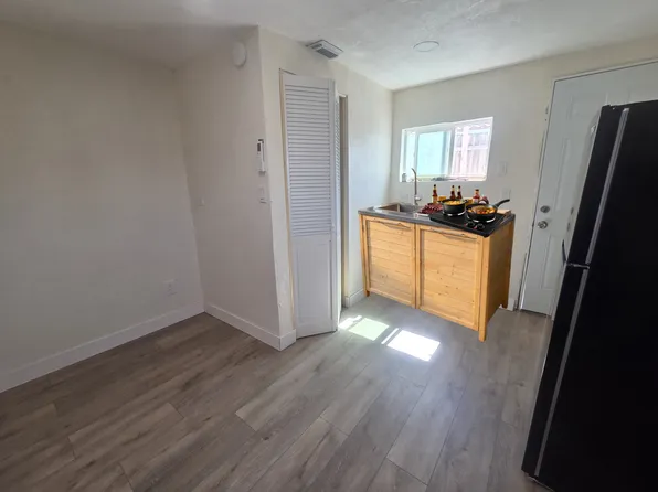 (undisclosed Address), Victorville, CA 92395