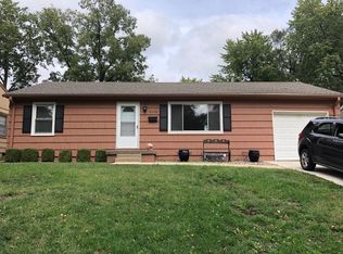 6122 W 53rd Pl, Mission, KS 66202