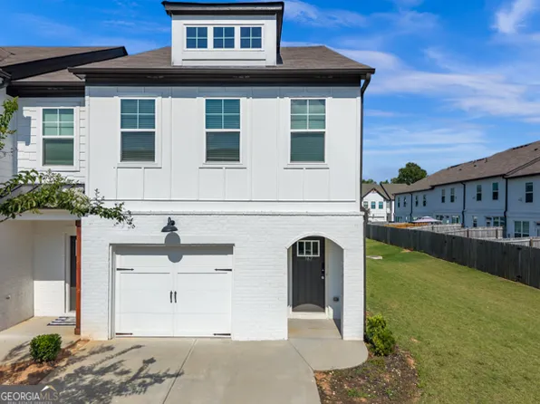 162 Auburn Run Ln, Auburn, GA 30011