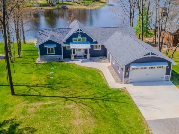 4289 Rose Ln, Gladwin, MI 48624