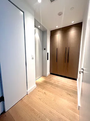 Rented by Compass | media 7