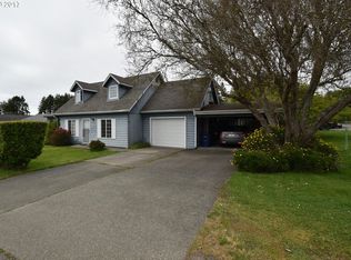 803 2nd St, Brookings, OR 97415