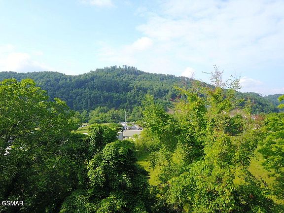 3rd image of 0 Easy St