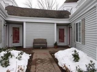 237 Riveredge Dr, Chatham Twp, NJ 07928