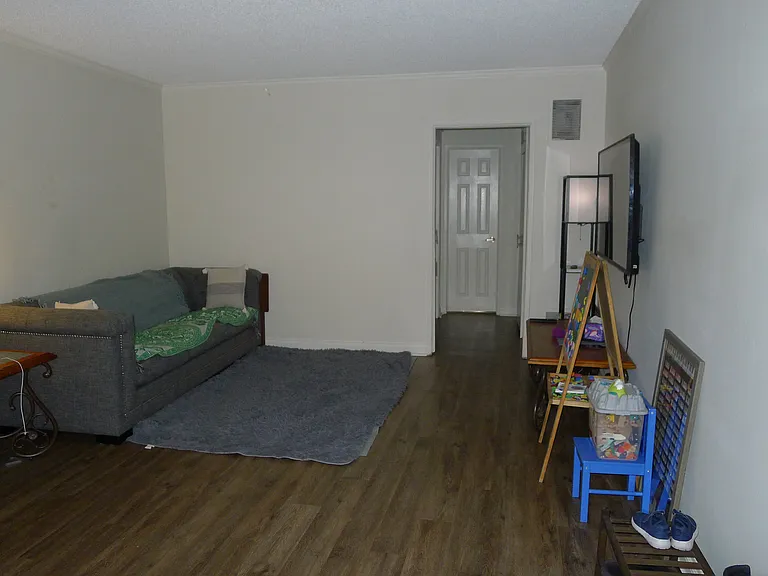 8740 Topanga Canyon Blvd #6 — Photo 17