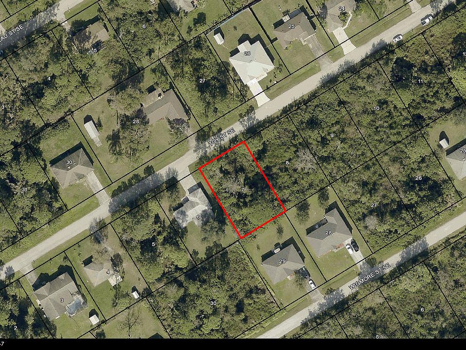 1st image of 1374 Toy St SE