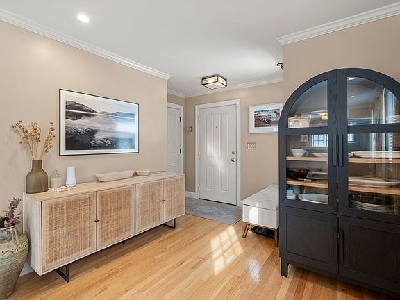 3rd image of 3 Mill St APT C