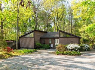1407 Glendale Dr, Greensboro, NC 27406