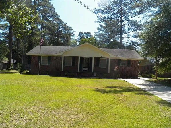1021 Elm Ave, Elba, AL 36323