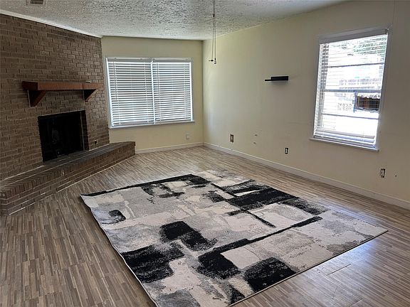 5th image of 2008 Dade St