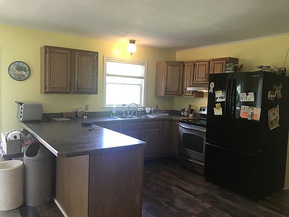 2nd image of 205 Birchmore Way