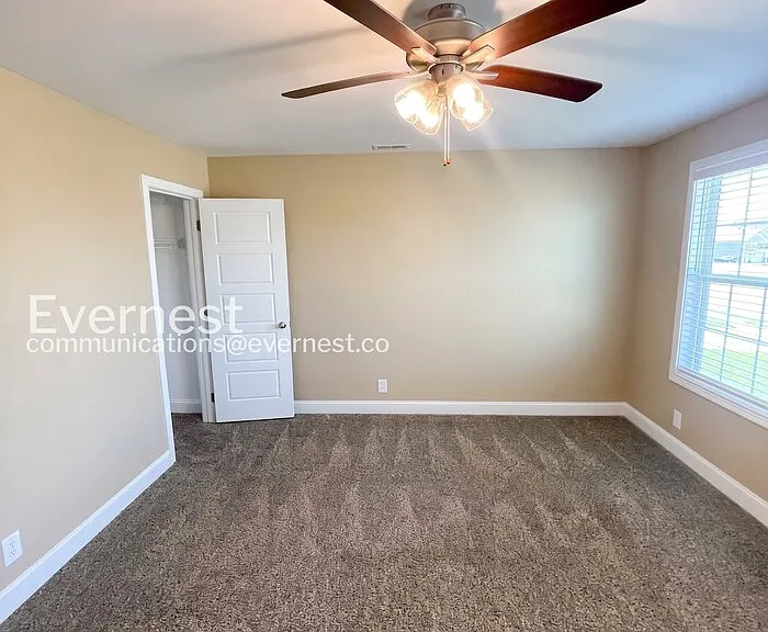 311 Dugger Dr — Photo 17