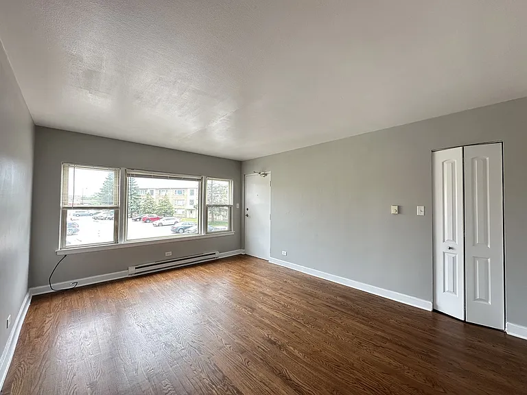 7632.5 N Milwaukee Ave #B3 — Photo 7