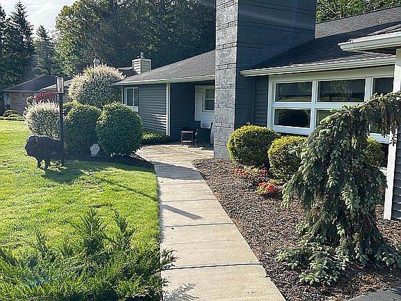 2nd image of 23 Highland Dr