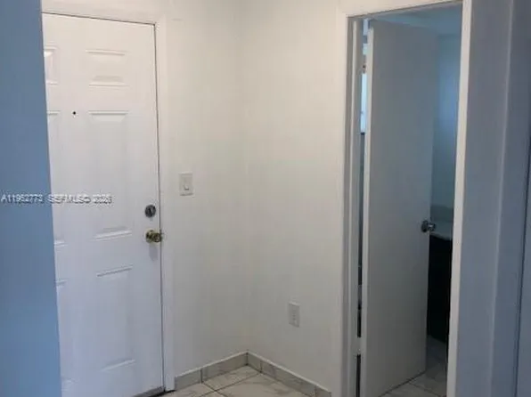 1201 NE 191st St #G411, Miami, FL 33179