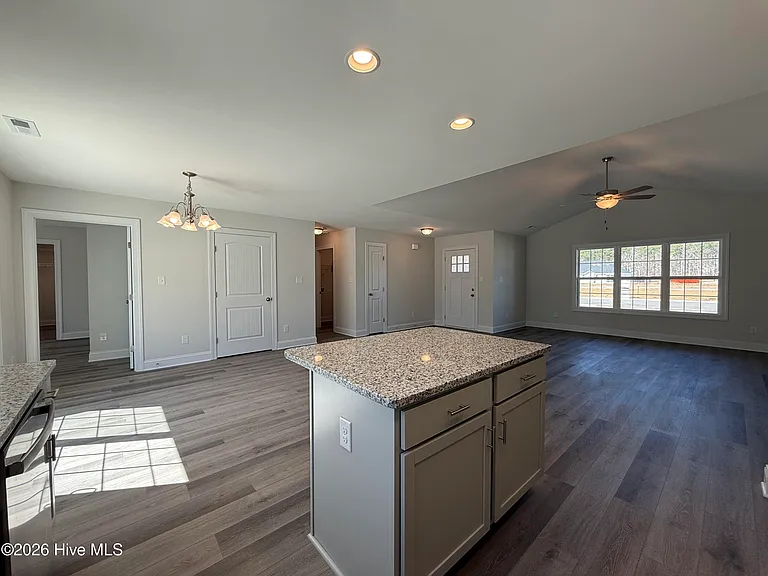 1019 Croaker Ct — Photo 9